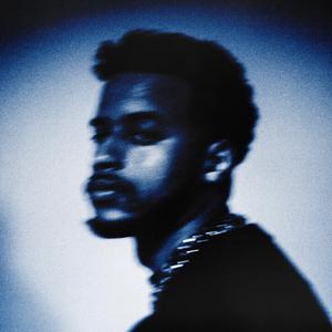 伸进内裤揉到高潮嗯啊视频公交车
